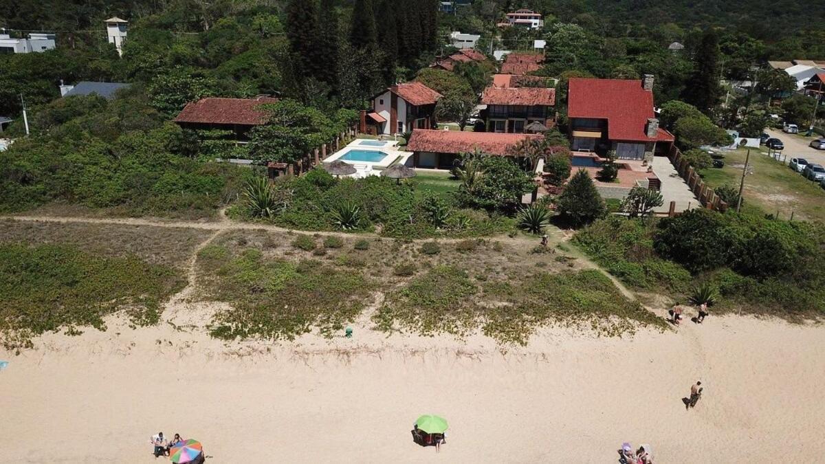 Casa pé na areia em praia paradisíaca Balneário Camboriú Exterior foto